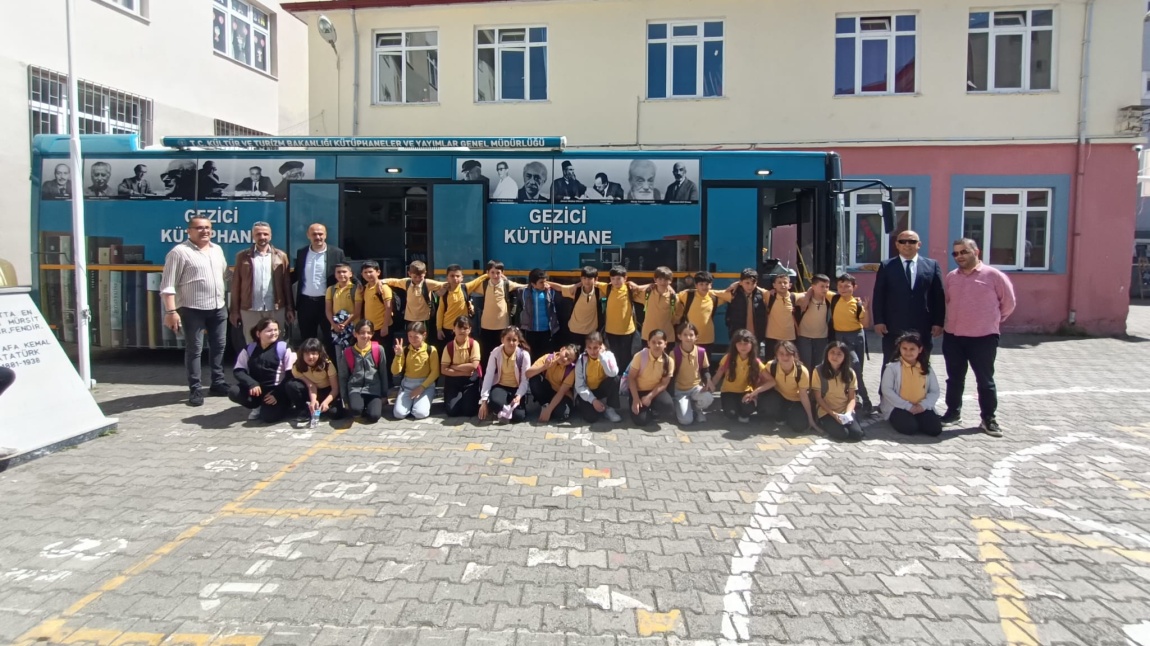 GEZİCİ KÜTÜPHANE